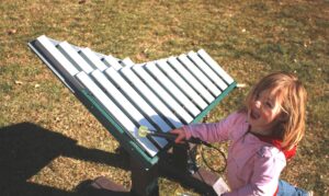 Merry – 11 note resonated metallophone, aluminum reso